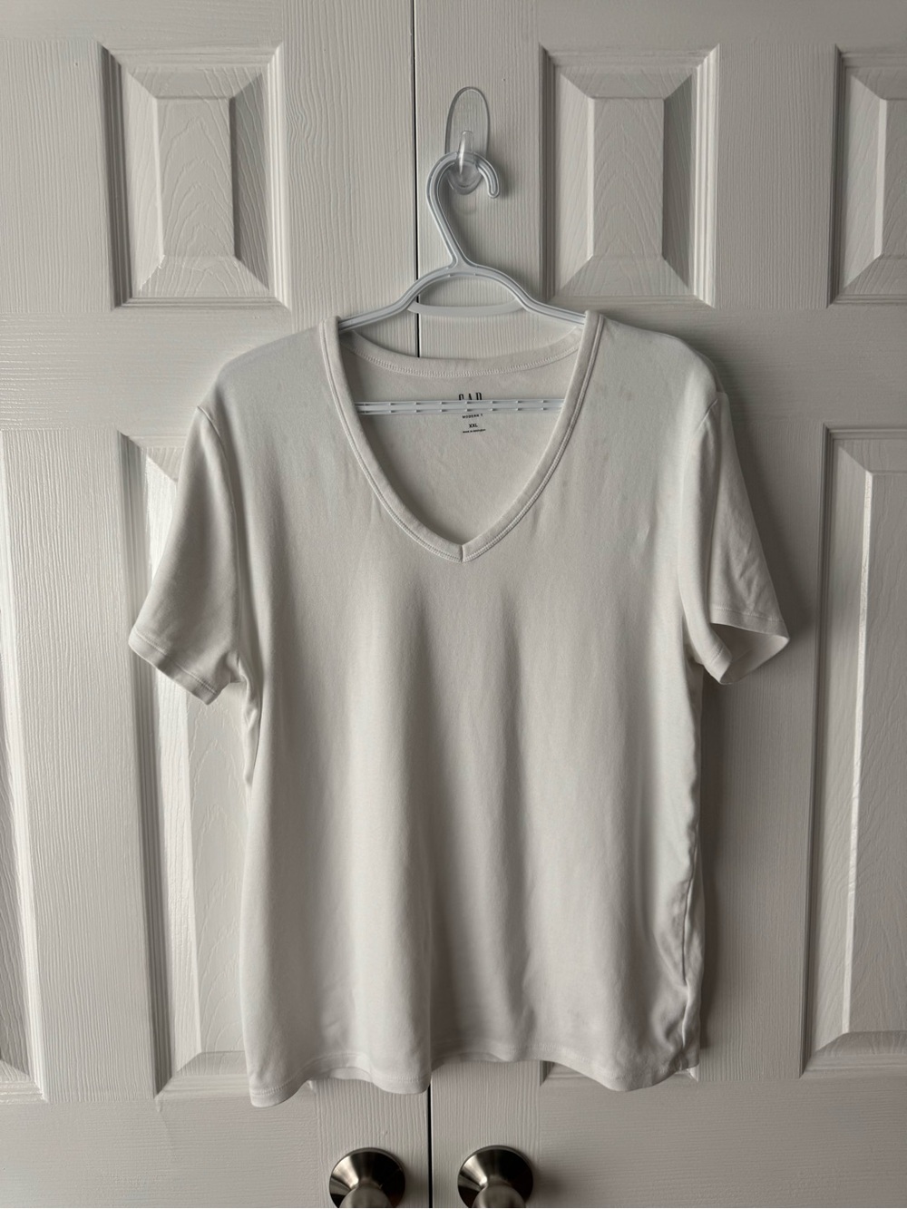 Gap White V Neck T Shirt XXL Fall 2021 Collection Premium Cotton Top Basics